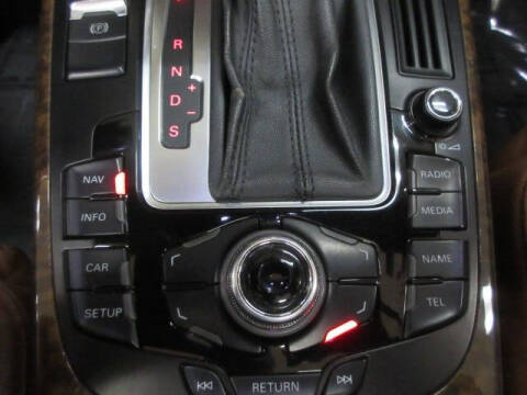 2010 Audi A5 2.0T Premium Plus