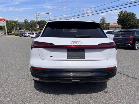 2024 Audi Q8 e-tron quattro Prestige