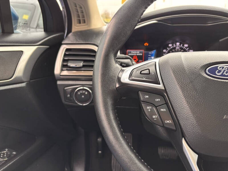 2020 Ford Fusion SEL