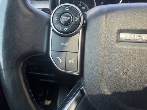 2017 Land Rover Discovery First Edition