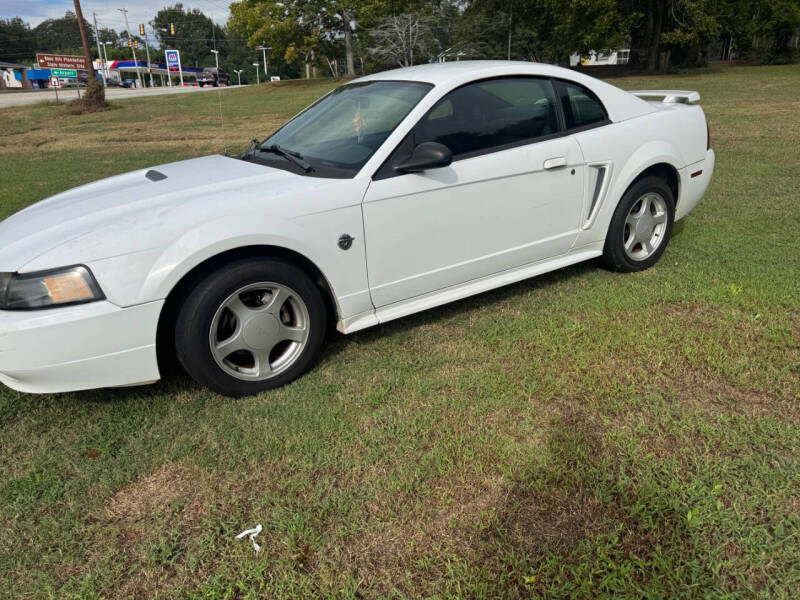2004 Ford Mustang's photo
