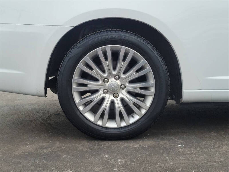 2012 Chrysler 200 Limited