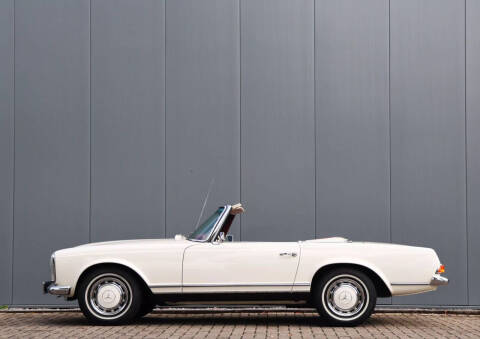 1969 Mercedes-Benz 280-Class