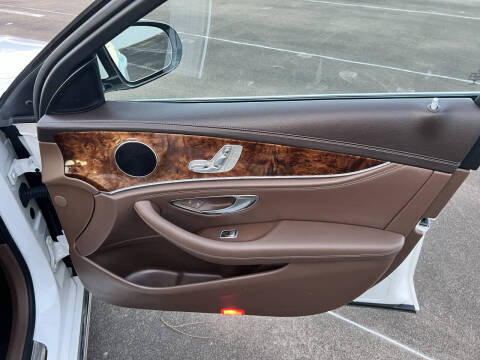 2017 Mercedes-Benz E-Class E 300