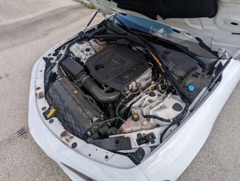 2019 Alfa Romeo Giulia Sport