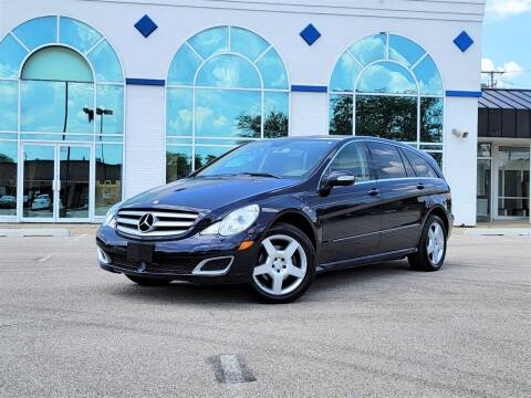 2006 Mercedes-Benz R-Class for sale at Barrington Auto Specialists in Barrington IL