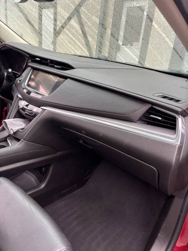 2017 Cadillac XT5 Premium Luxury