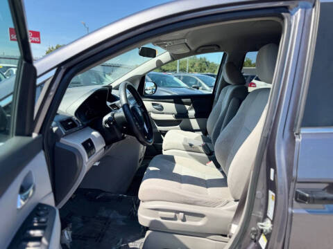 2015 Honda Odyssey LX