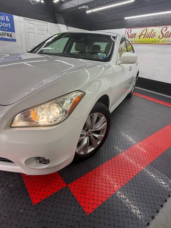 2011 Infiniti M37 x
