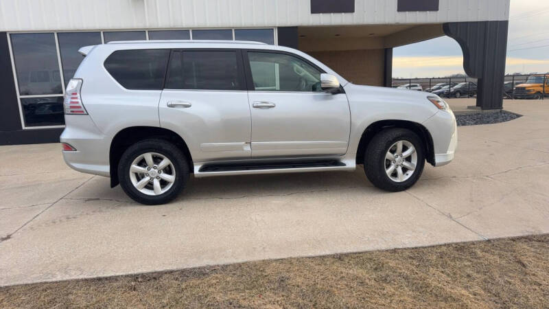 2016 Lexus GX 460