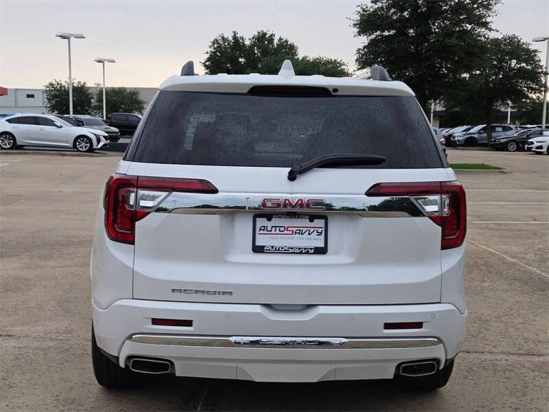 2022 GMC Acadia Denali