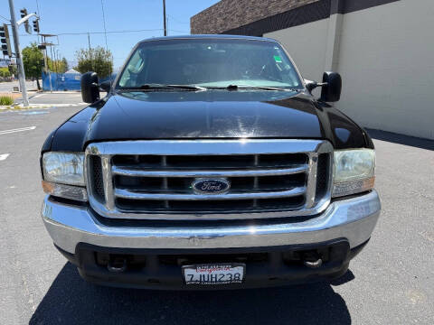 2004 Ford Excursion XLT