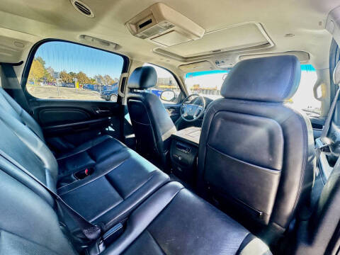 2011 GMC Yukon Denali