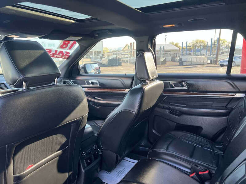 2018 Ford Explorer Platinum