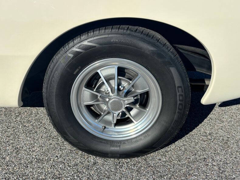 1963 Studebaker Avanti