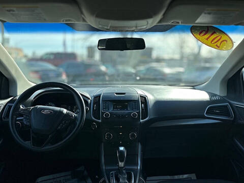 2016 Ford Edge SE