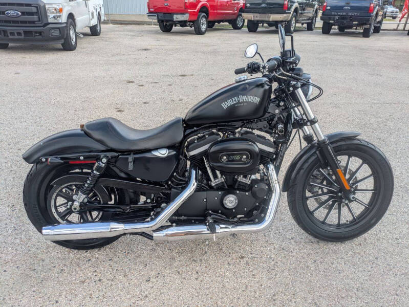 2015 Harley-Davidson XL883N