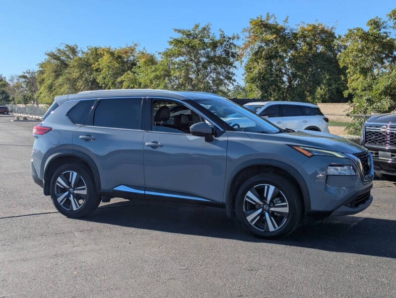 2021 Nissan Rogue SL