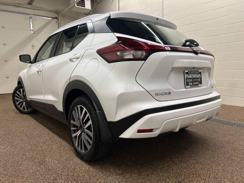 2023 Nissan Kicks SV