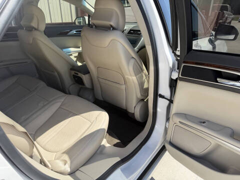 2016 Lincoln MKZ