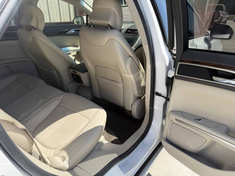 2016 Lincoln MKZ