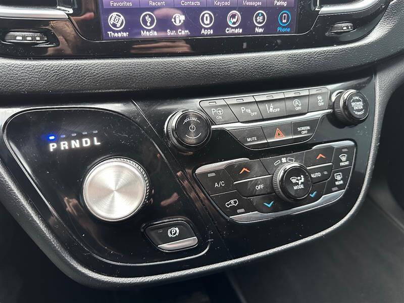 2018 Chrysler Pacifica Touring L Plus