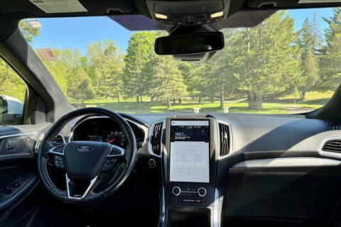 2021 Ford Edge ST