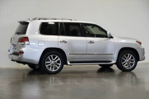 2014 Lexus LX 570