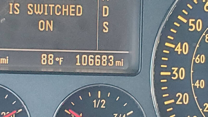 2004 Volkswagen Phaeton Premiere Edition W12