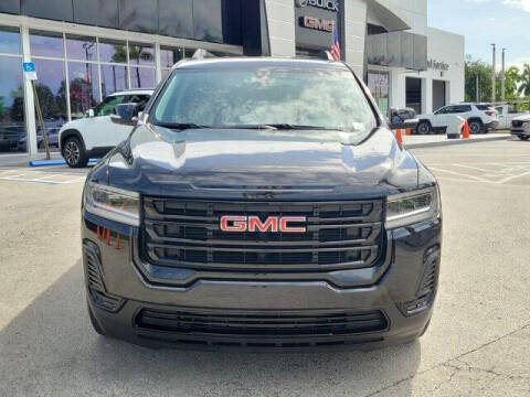 2023 GMC Acadia SLE