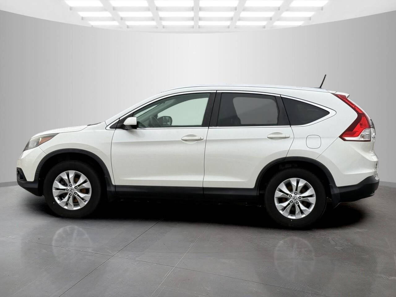 2013 Honda CR-V for sale at Used Cars Toledo in Oregon, OH