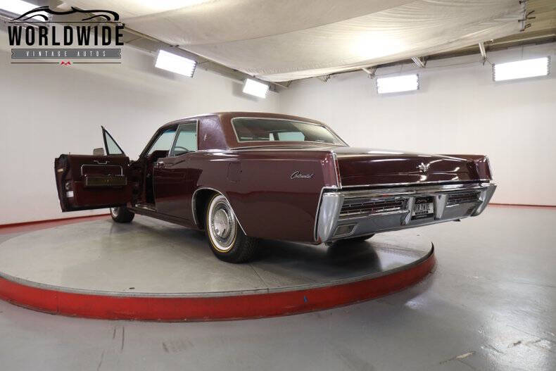 1966 Lincoln Continental