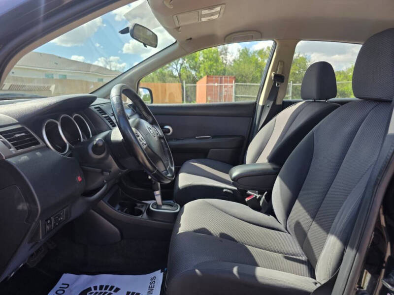 2008 Nissan Versa 1.8 S