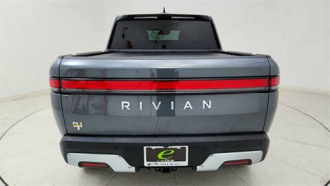 2023 Rivian R1T Adventure