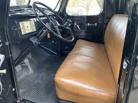 1957 International KB2