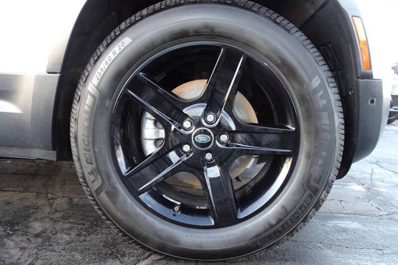 2022 Land Rover Defender 110 S