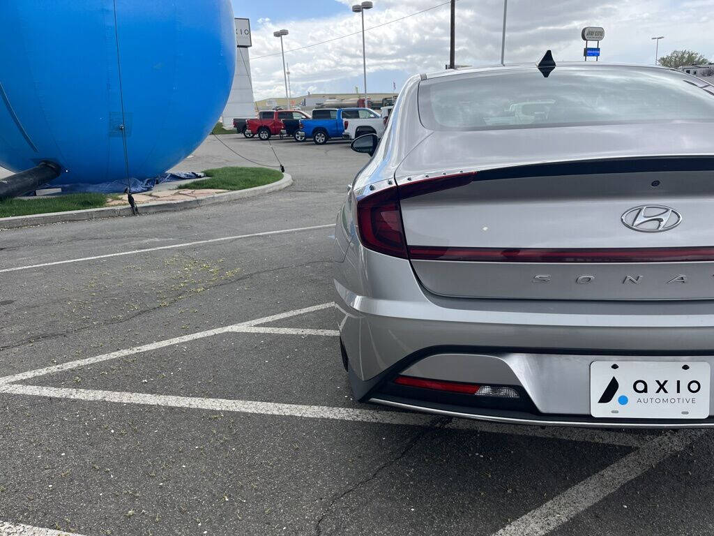 2021 Hyundai SONATA Hybrid for sale at Axio Auto Boise in Boise, ID