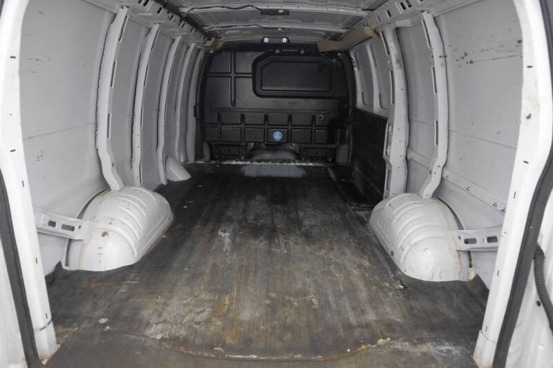 2021 Chevrolet Express 2500