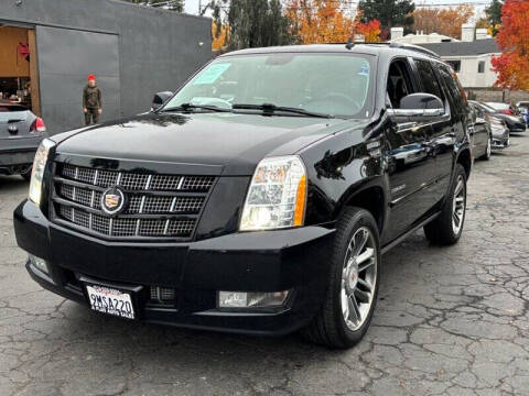 2013 Cadillac Escalade Premium
