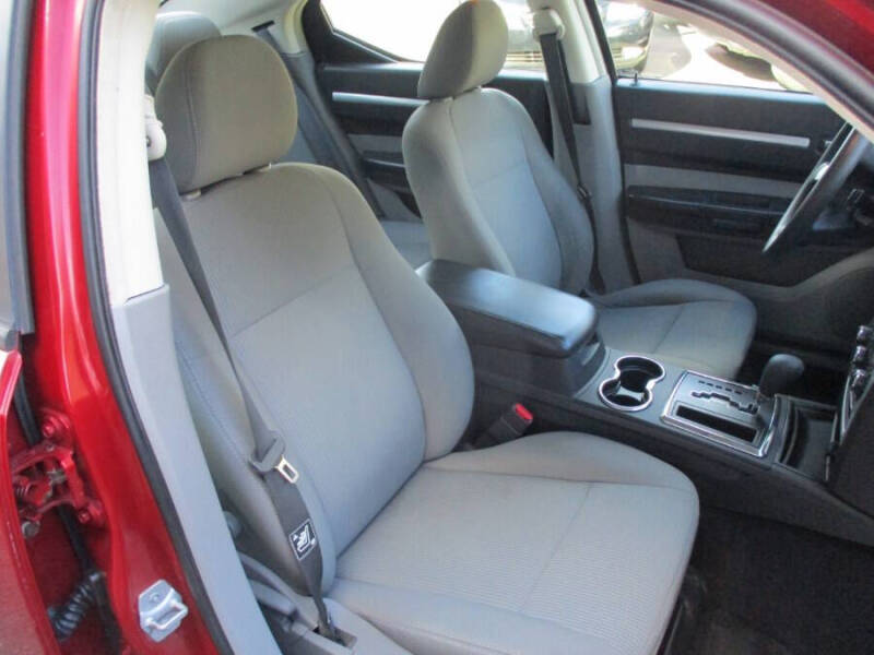 2009 Dodge Charger SE