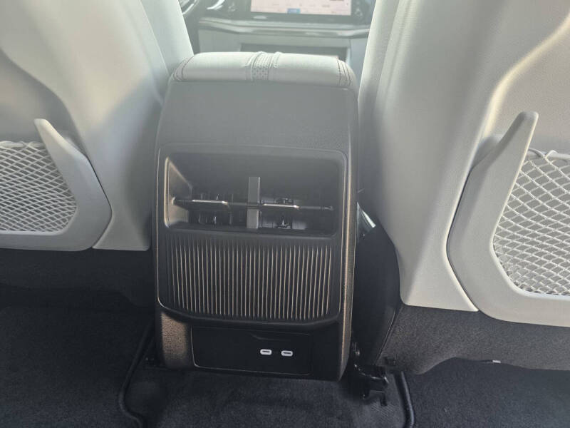 2025 Jeep Wagoneer S Limited