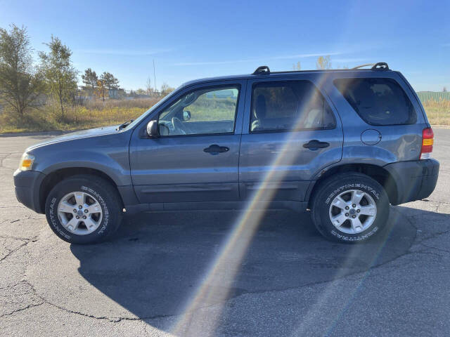 2005 Ford Escape for sale at Twin Cities Auctions in Elk River, MN