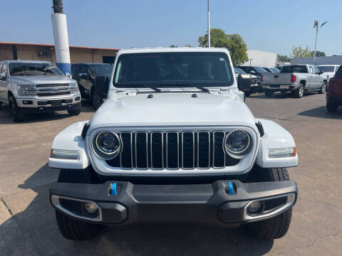 2024 Jeep Wrangler Sahara 4xe