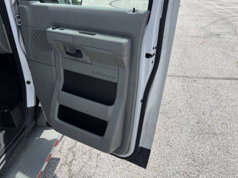 2013 Ford E-Series E-250