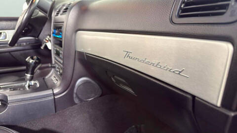2003 Ford Thunderbird