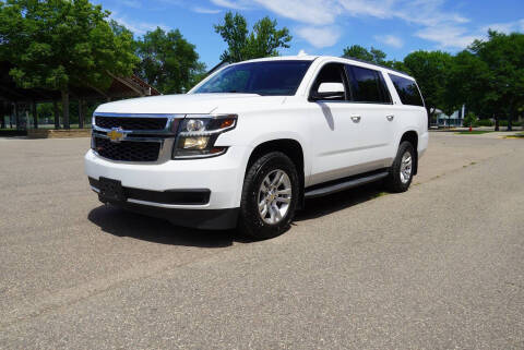 2016 Chevrolet Suburban LS