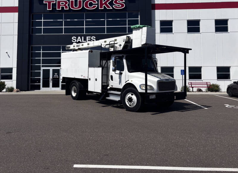 2007 Freightliner M2 106