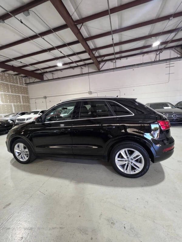 2016 Audi Q3 2.0T quattro Premium Plus