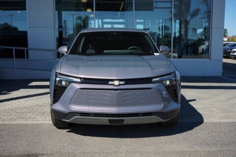 2025 Chevrolet Equinox EV LT 2