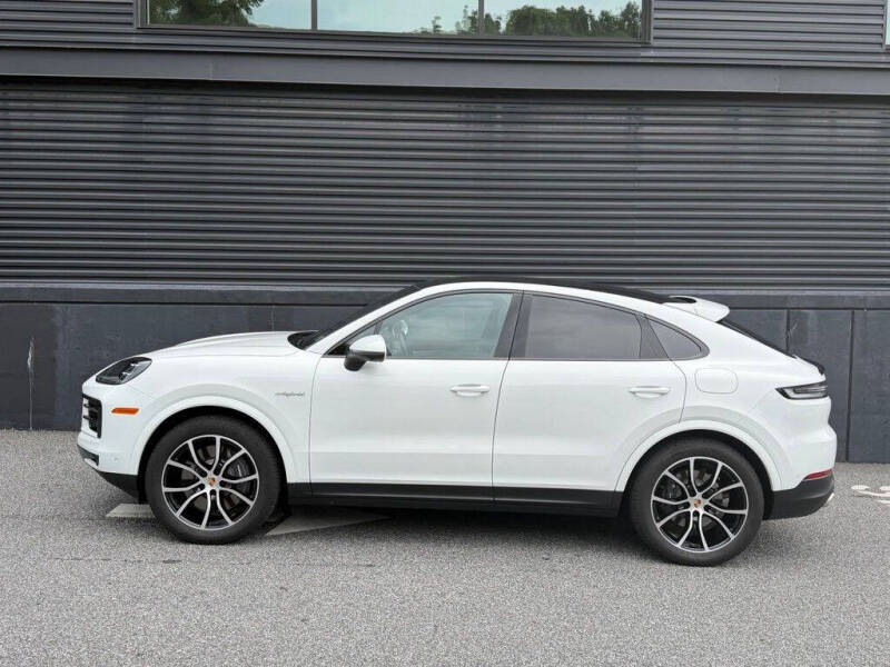 2026 Porsche Cayenne E-Hybrid Coupe
